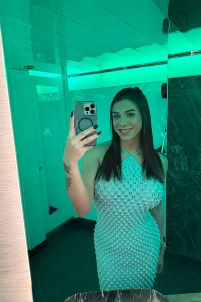 Nathy Oliveira (24 años) — La Plata, Argentina - 1