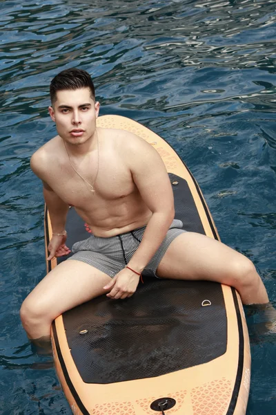 Luciano (22 años) — Madrid, España - 7