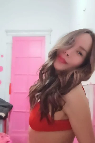 Agos Cf (29 años) — Palermo, Argentina - 19