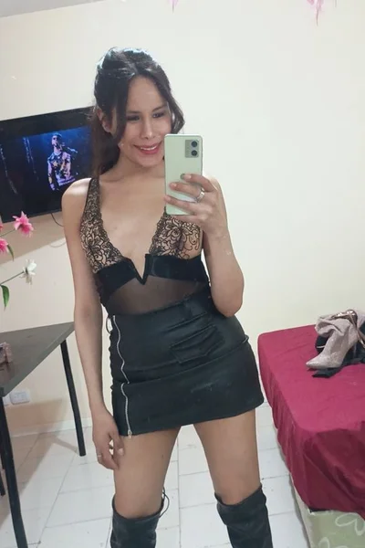 Agos Cf (29 años) — Palermo, Argentina - 24