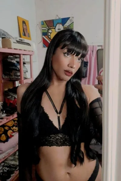 Maria Victoria (24 años) — Capital, Argentina - 121