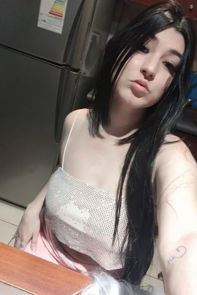 Mia (24 years) — Ñuñoa, Chile - 26
