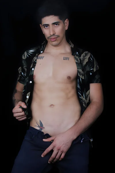 Alexandro (30 años)