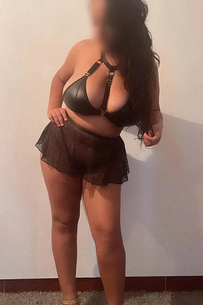 Victoria (23 años) — Prado, Uruguay - 3
