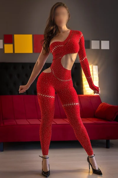 Dafne (29 años) — Recoleta, Argentina - 1