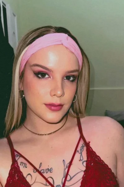 Isabella Caba (26 años) — Caballito, Argentina - 6