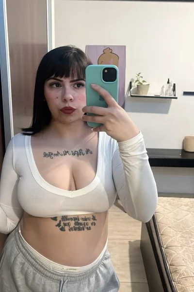 Larita (22 años) — Morón, Argentina - 5