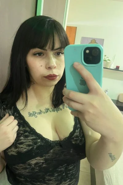 Larita (22 años) — Morón, Argentina - 3