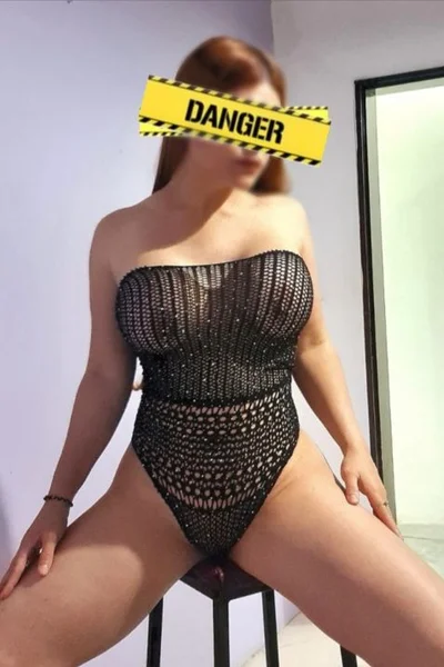 Coloradita (29 years) — Confluencia, Argentina - 31