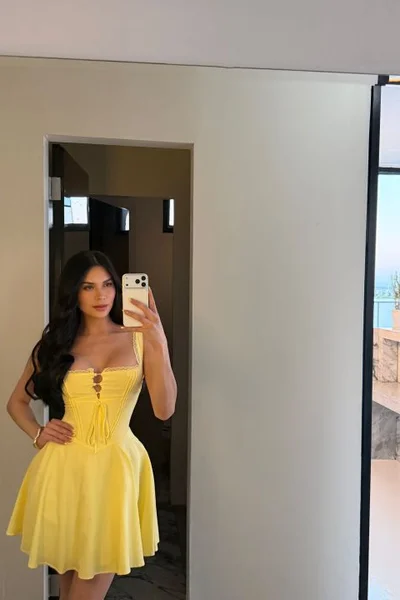 Alejandra Garcia (29 años) — Ciudad de México, México - 14