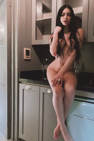 Alejandra Garcia (29 años) — Ciudad de México, México - 32
