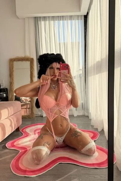 Nikkita (23 years) — Las Cañitas, Argentina - 8