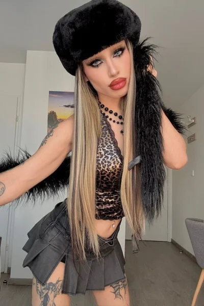Nikkita (23 years) — Las Cañitas, Argentina - 65