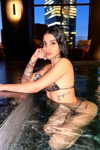 Yailin (25 años) — Las Cañitas, Argentina - 2