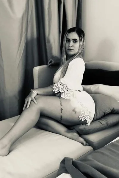 Ely (24 años) — Tres Cruces, Uruguay - 13