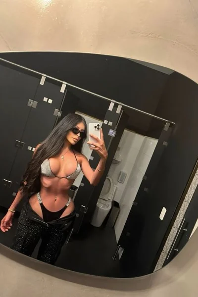 Renata mx (29 anos) — Ciudad de México, México - 24