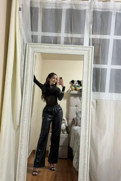 Renata mx (29 anos) — Ciudad de México, México - 111