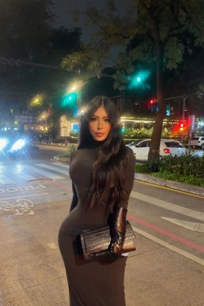Renata mx (29 anos) — Ciudad de México, México - 20