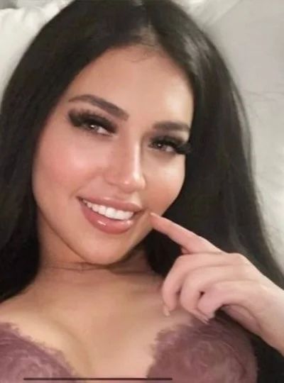 Vanessa vip (23 años) — Confluencia, Argentina - 22