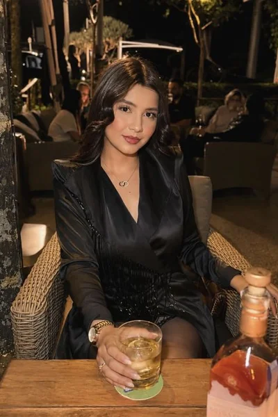 Isa bueno (24 years) — Madrid, España - 15