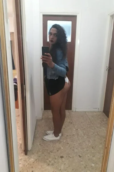 Belen (29 years) — Lanús, Argentina - 5