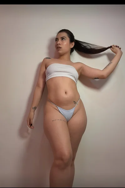 Nicauri (23 años) — Maldonado / Maldonado