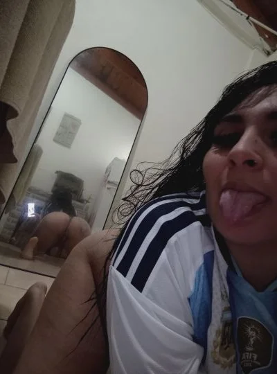 Luli (26 años) — General San Martín, Argentina - 21