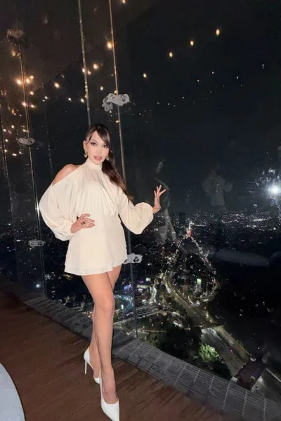 Alessandra Moon (27 años) — Ciudad de México, México - 38