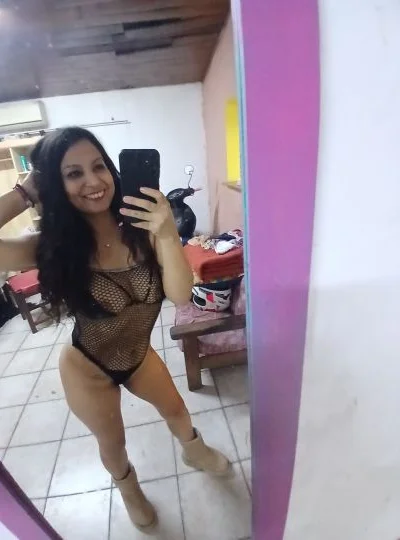 Giuliana (30 años) — Merlo, Argentina - 16