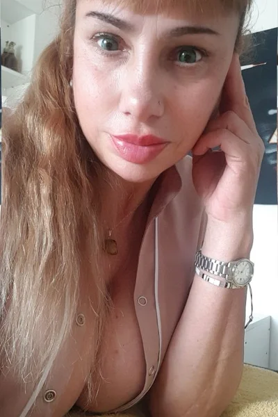 Daniela (45 años) — Belgrano, Argentina - 3