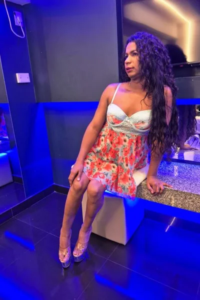 Jhoana morenita (26 años) — Villa Urquiza, Argentina - 4
