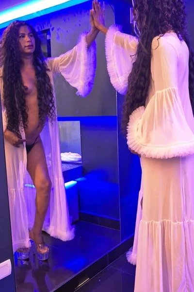 Jhoana morenita (26 años) — Villa Urquiza, Argentina - 10