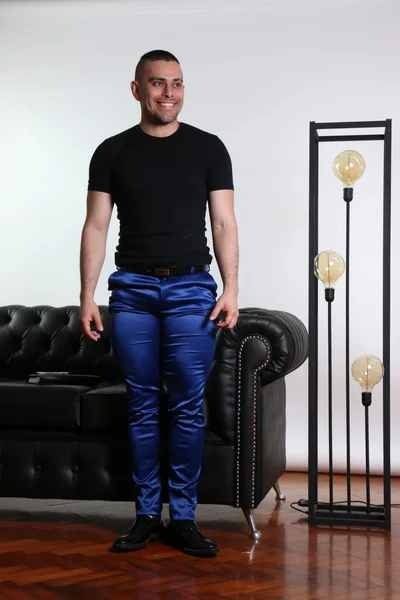 Thompson (26 anos) — Balvanera, Argentina - 9