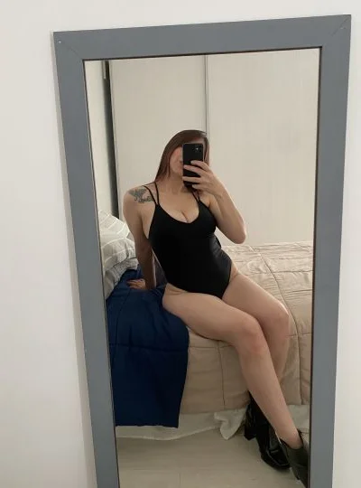 Sabrina (31 years) — Bariloche, Argentina - 16