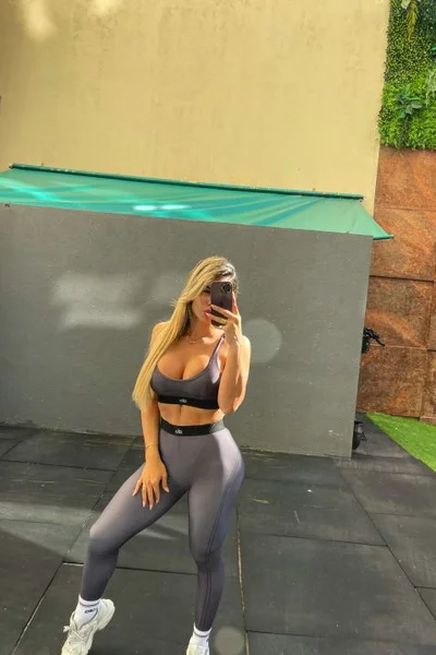 Belen Acosta (25 años) — Microcentro, Argentina - 26
