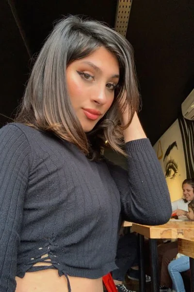 Deelfi (22 años) — Tigre, Argentina - 107