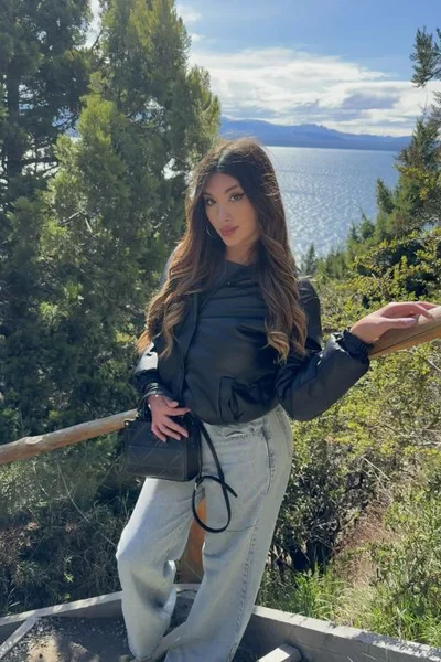 Deelfi (22 años) — Tigre, Argentina - 24