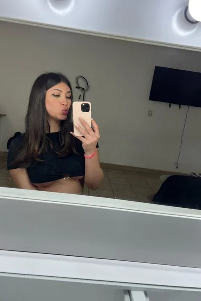 Deelfi (22 años) — Tigre, Argentina - 63