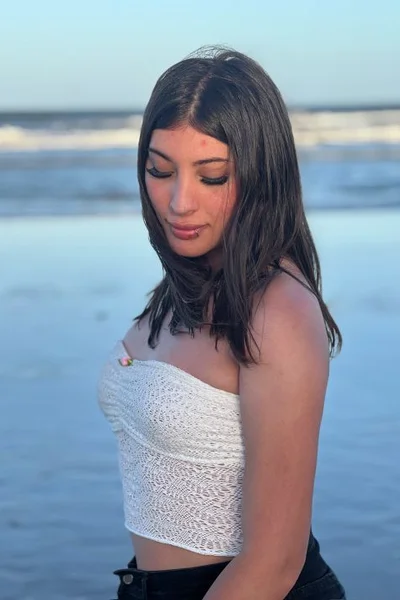 Deelfi (22 años) — Tigre, Argentina - 79