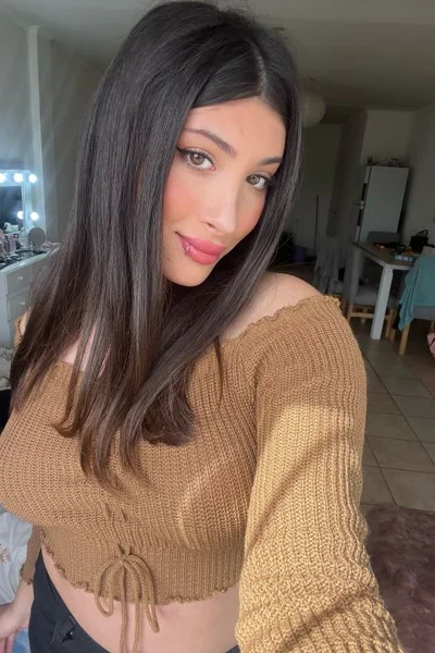 Deelfi (22 años) — Tigre, Argentina - 59