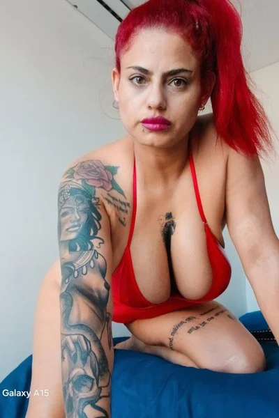 Flor (29 años) — Confluencia, Argentina - 25