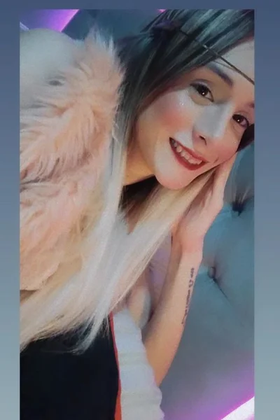 Lucia L (25 años) — Recoleta, Argentina - 48