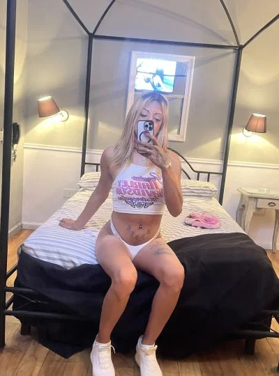 Karla Charlotte (27 anos) — Paraná, Argentina - 6