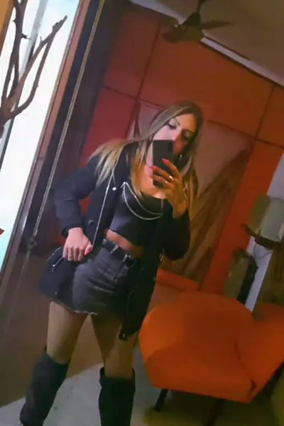 Karla Charlotte (27 anos) — Paraná, Argentina - 43