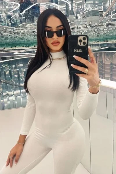 Lilian (27 años) — Los Cabos, México - 3