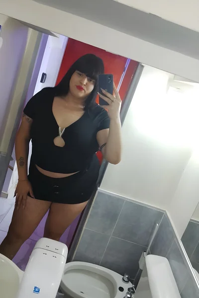 Abril Cordobesa (24 anos) — Santa Cruz / Güer Aike