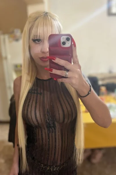 Nazarena (26 years) — Rosario, Argentina - 42