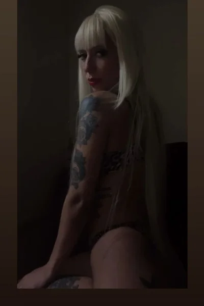 Nazarena (26 years) — Rosario, Argentina - 24