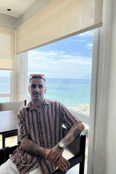 Aaron (24 años) — Microcentro, Argentina - 8