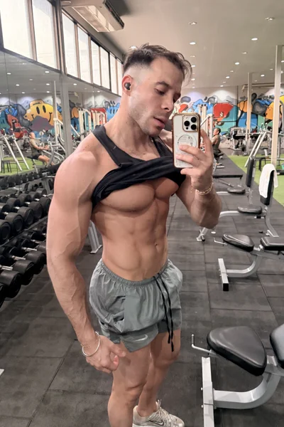 Mike (28 anos) — Madrid, España - 1
